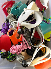 Load image into Gallery viewer, Lizard Harness - Baby Size 50-75g